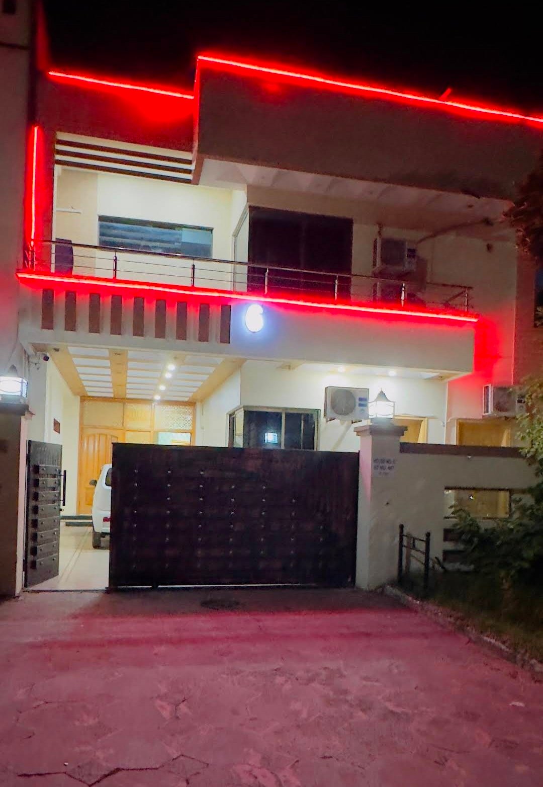 Red Lagoon Guest House