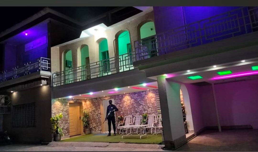 Gloriouse Hotel Multan