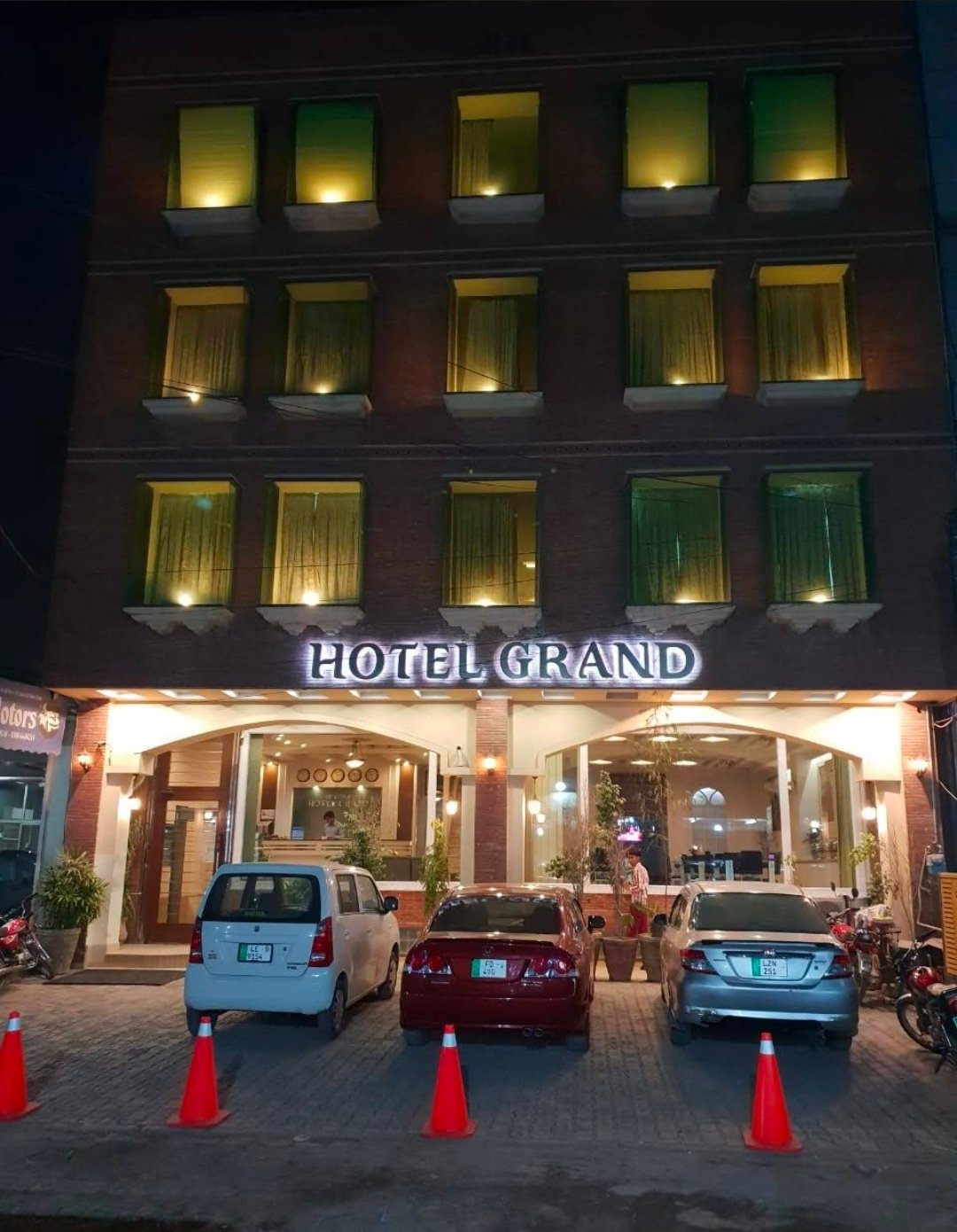 HOTEL GRAND FAISALABAD