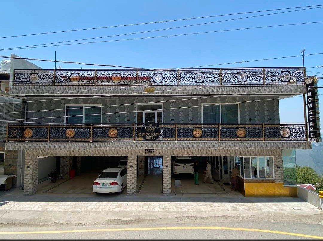 Snow Scape Hotel Murree