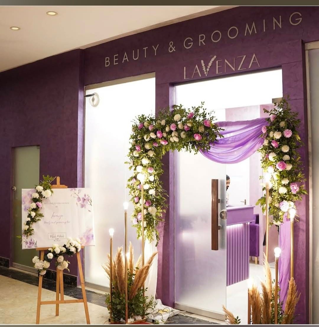Lavenza Beauty and  Grooming Bar