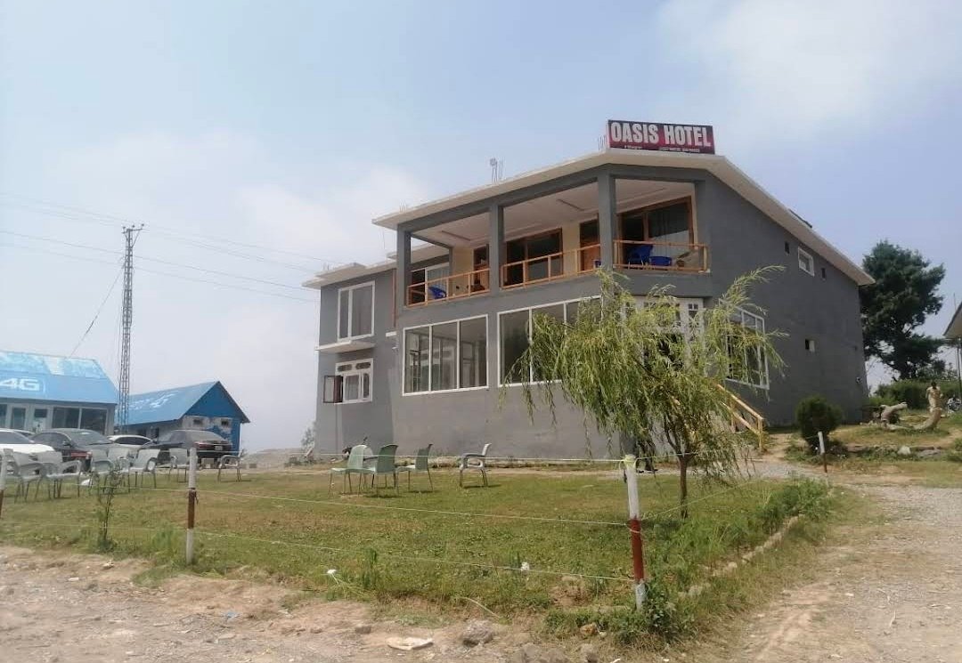 Oasis Hotel