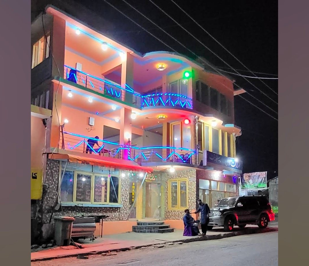 Emirates hotel kaghan