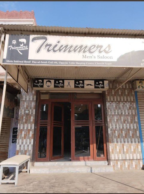 Trimmers hair salon for mens