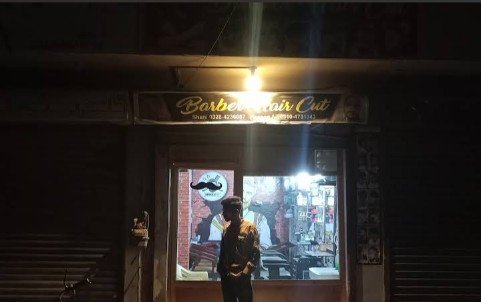 Barber Hair Cuts Saloon