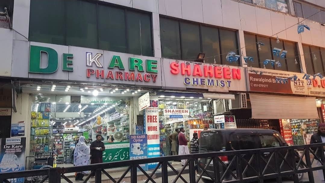 De Kare Pharmacy