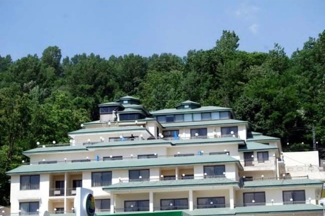 Gulf Palace Hotel Rawalakot