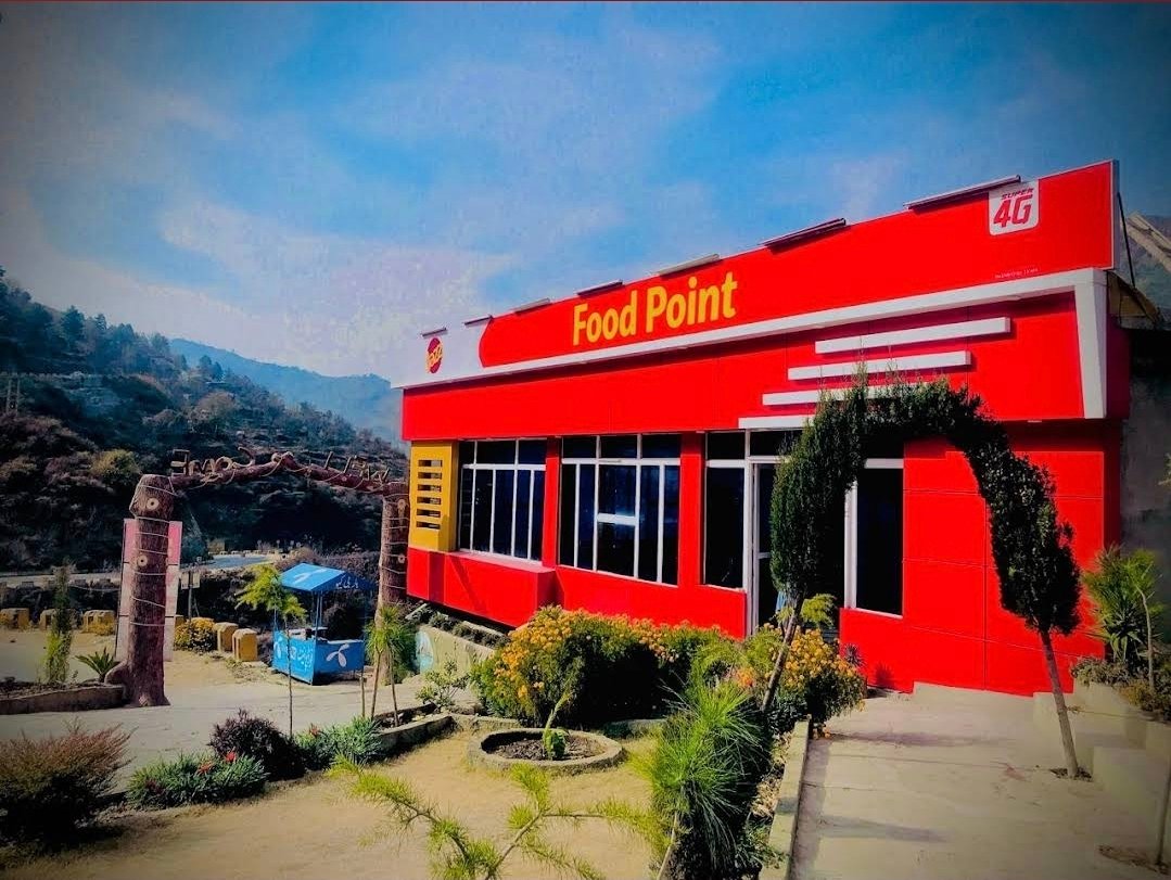 Jadoon hotel and restaurant