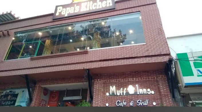 Muff Inns Cafe & Grill
