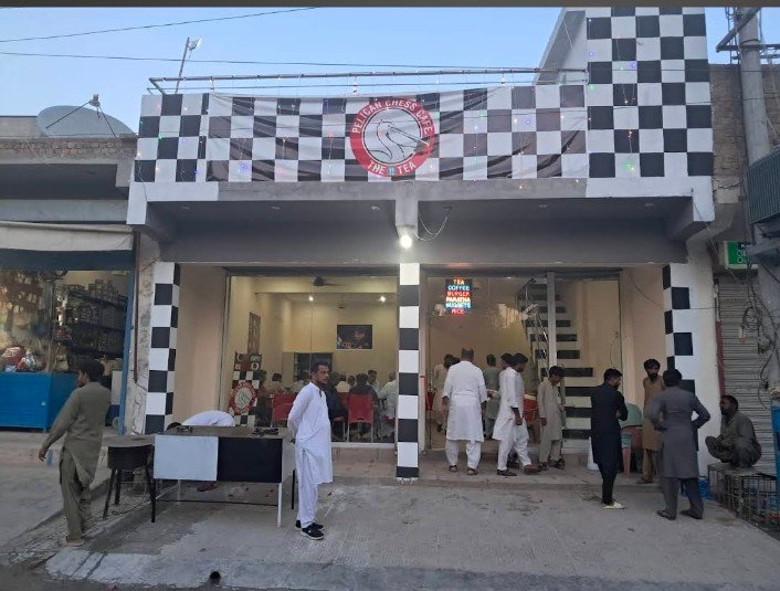 The Pelican Chess Cafe