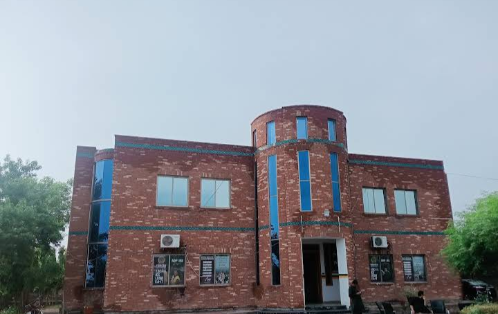 Shible Colleges jaranwala campus