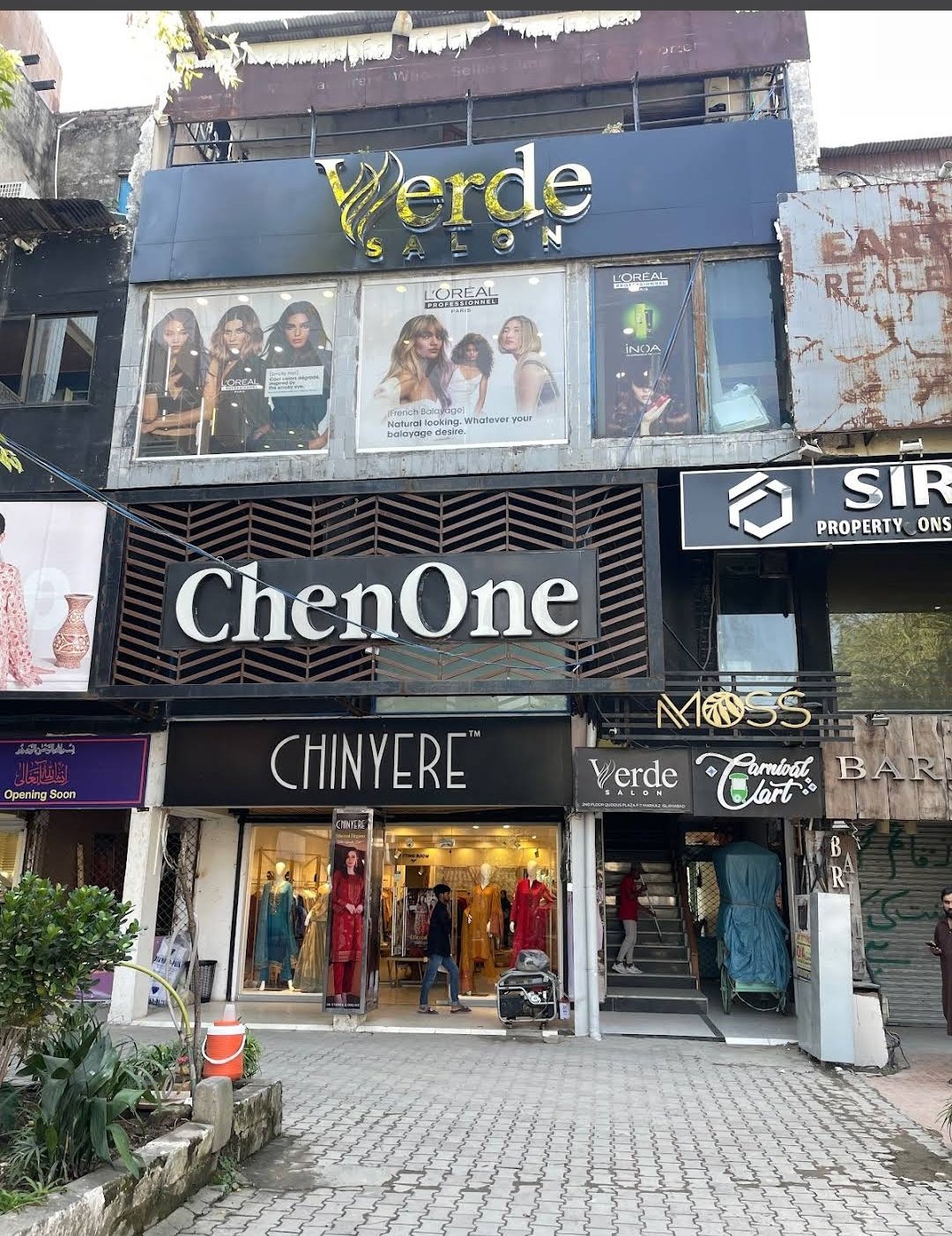Verde Salon