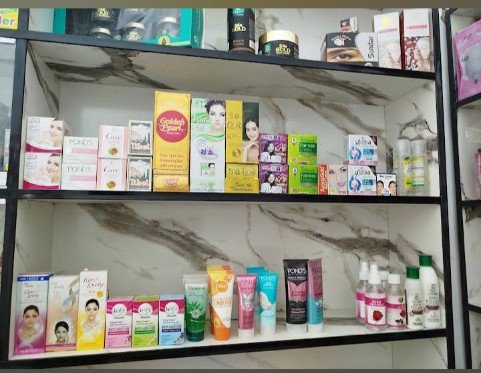 Moon Cosmetics Store Lahore