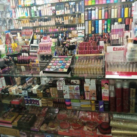 Huzaifa Cosmetics C 175