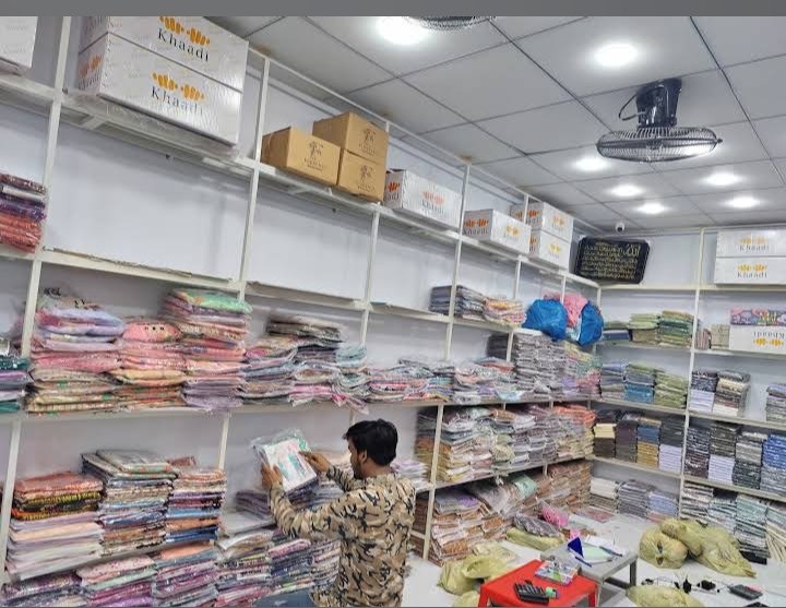 Shoaib Iqra Cloth Shop