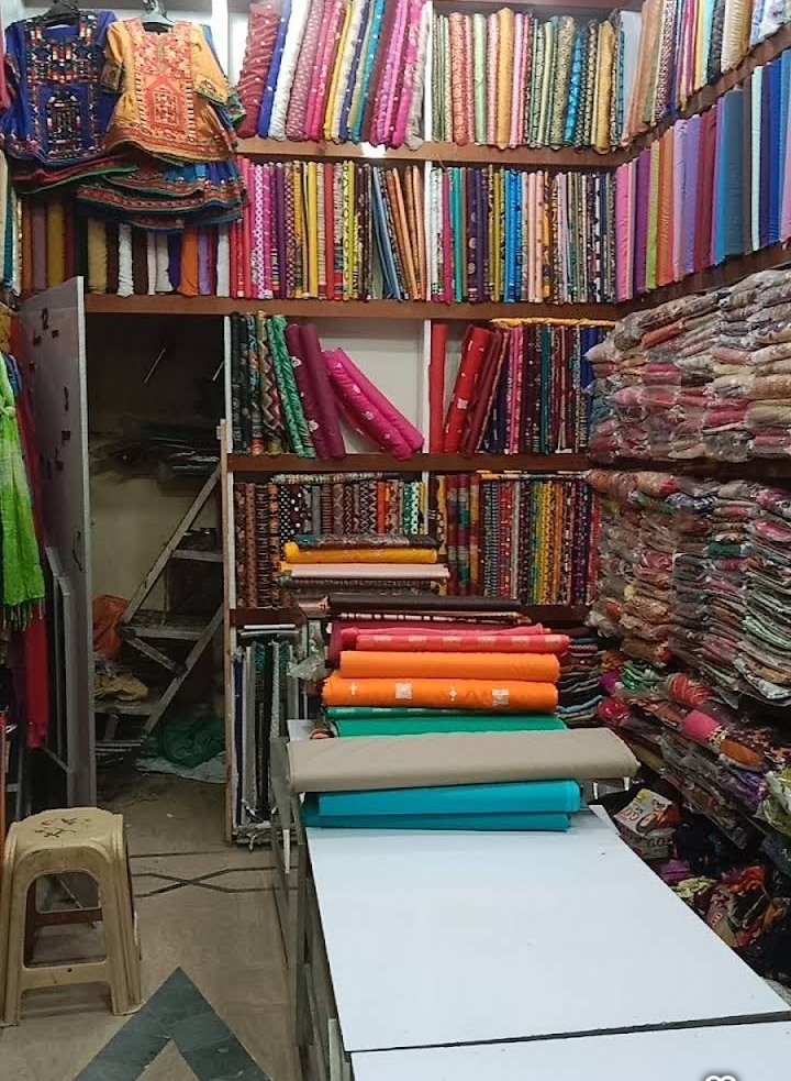 Darpan Silk Center