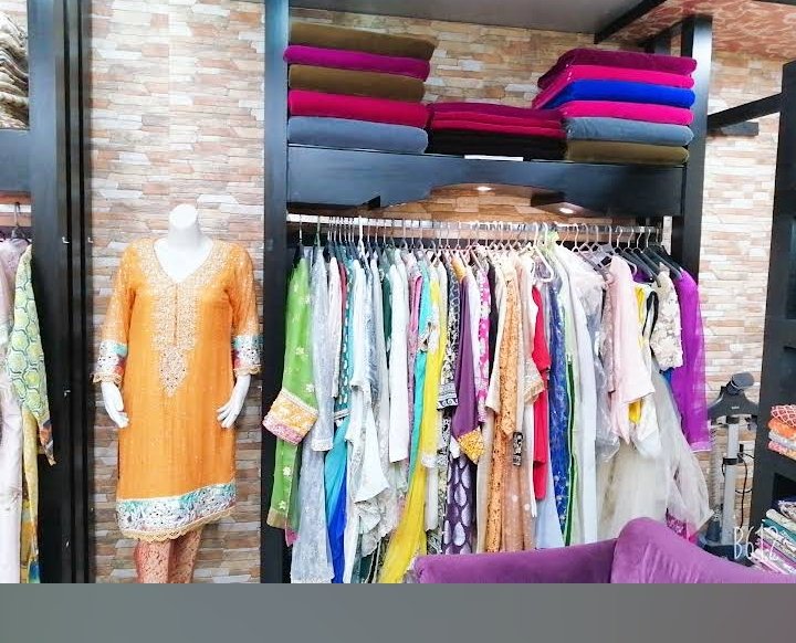 Nadia's Fashion