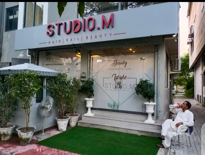 Studio M Hair Nail  Beauty Salon