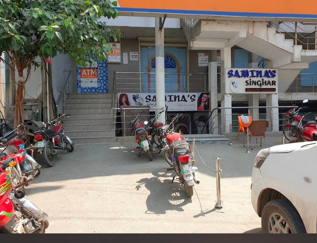 Samina's Singhar beauty saloon