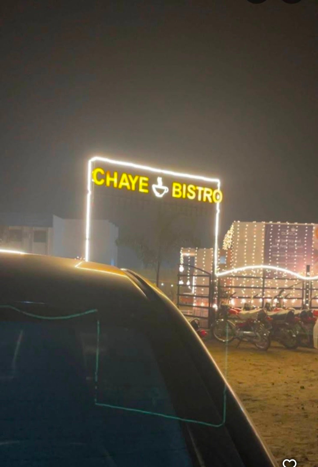 Chaye Bistro