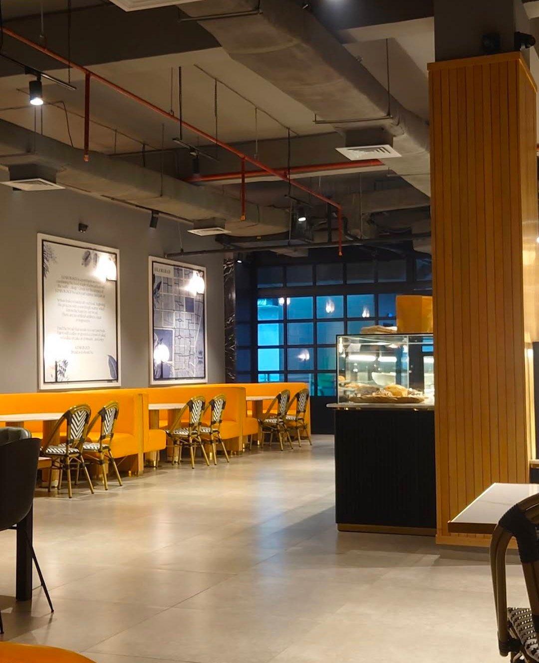 Loafology Bakery & Cafe - F-11