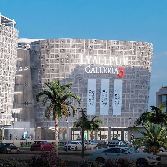 Lyallpur Galleria 3 Canal Expressway