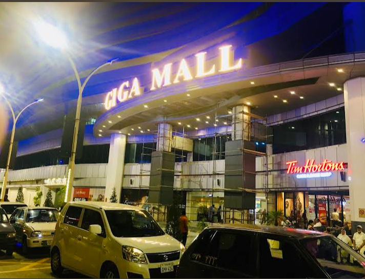 Giga Mall